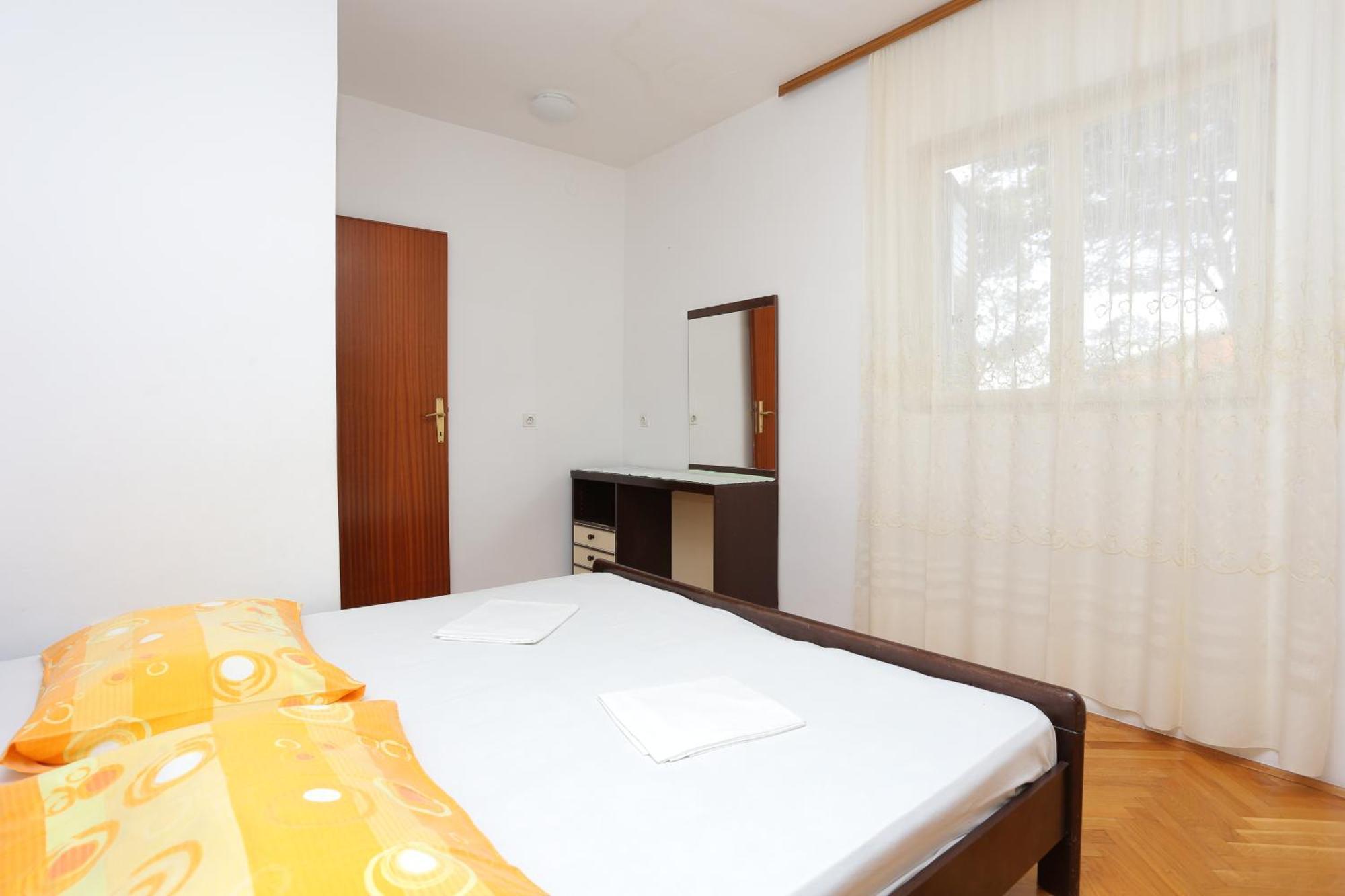 Rooms With A Parking Space Brela, Makarska - 17281 Pokój zdjęcie